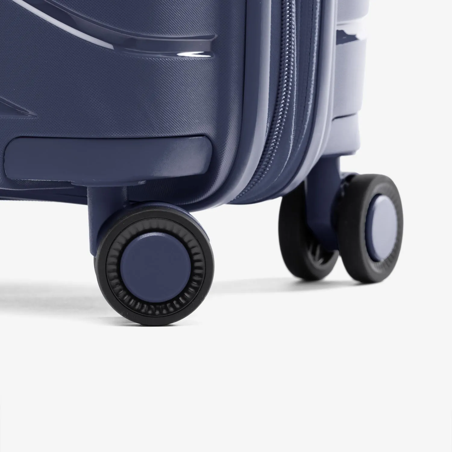 Expandable Hardside Spinner Set - Nautical Navy