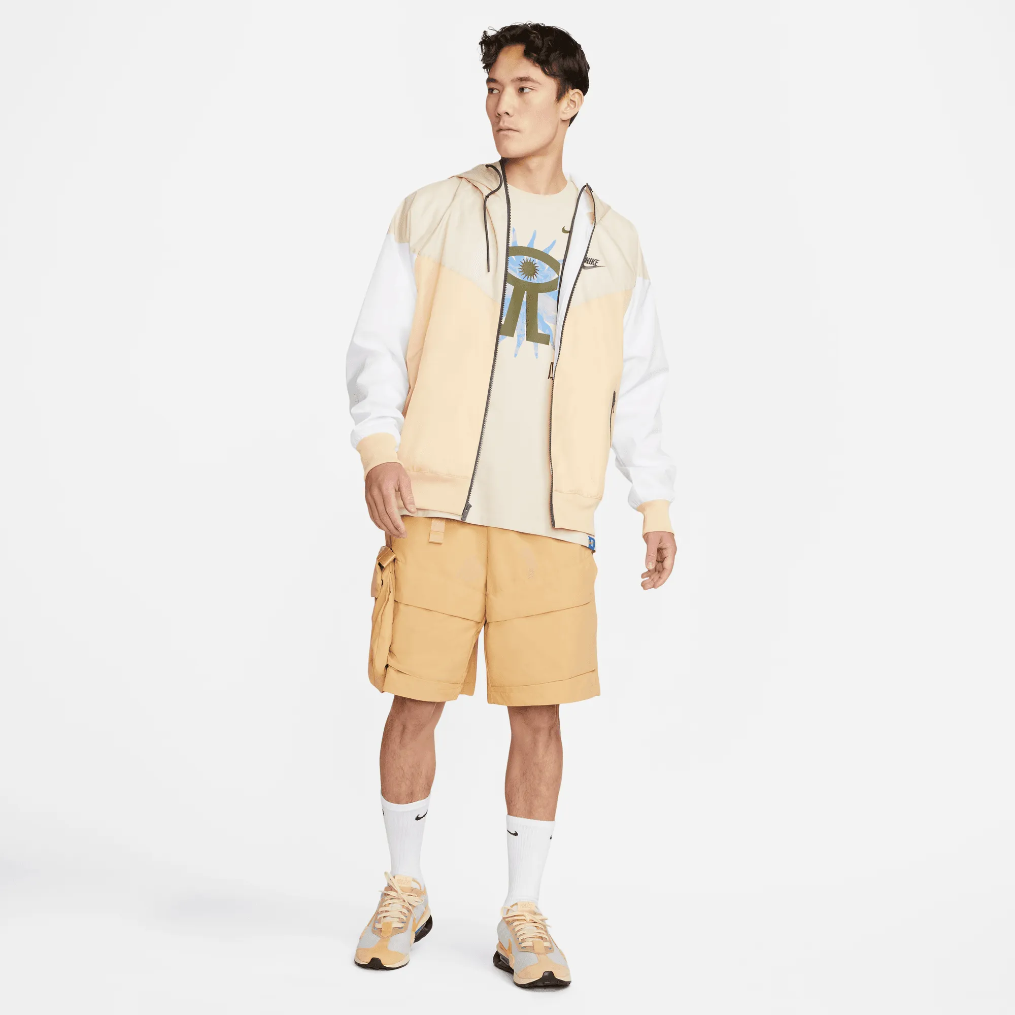 NIKE SW TECH PACK CARGO SHORTS (TWINE)